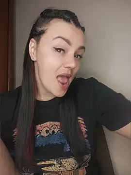 KrissSexi online show from 05/24/26, 04:51