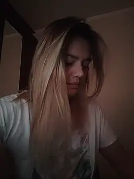 KrissSexi online show from 11/15/25, 06:06