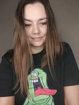 Snapshot of KrissSexi chatting on 03/09/26, 05:27 KrissSexi online show from 03/09/26, 05:27