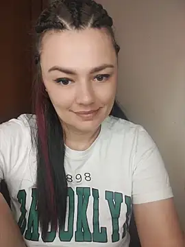 KrissSexi online show from 05/26/26, 07:39
