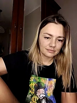 KrissSexi online show from 10/30/25, 06:27