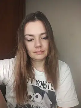 Snapshot of KrissSexi chatting on 04/07/26, 08:43 KrissSexi online show from 04/07/26, 08:43