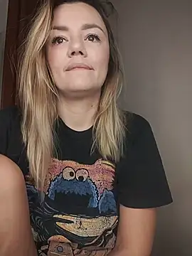 KrissSexi online show from 11/22/25, 06:34