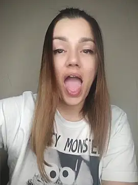 Snapshot of KrissSexi chatting on 03/19/26, 07:25 KrissSexi online show from 03/19/26, 07:25