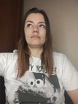 Snapshot of KrissSexi chatting on 04/07/26, 04:58 KrissSexi online show from 04/07/26, 04:58