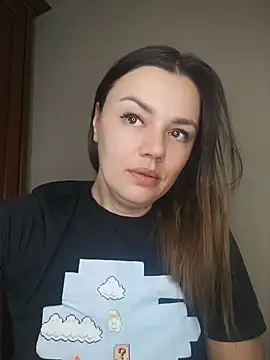 Snapshot of KrissSexi chatting on 04/03/26, 06:47 KrissSexi online show from 04/03/26, 06:47