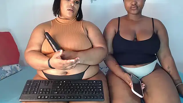 SexyAmeena2002 online show from 01/08/26, 09:32