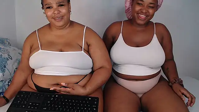 SexyAmeena2002 online show from 03/02/26, 08:27