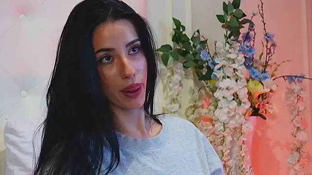 AmeliaJune online show from 04/09/26, 12:23