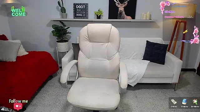 Bianca     online show from 09/25/25, 11:44