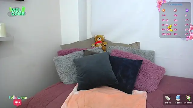 Bianca     online show from 09/14/25, 10:43