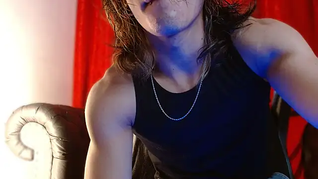 AlbertBernal69 online show from 12/18/25, 02:49