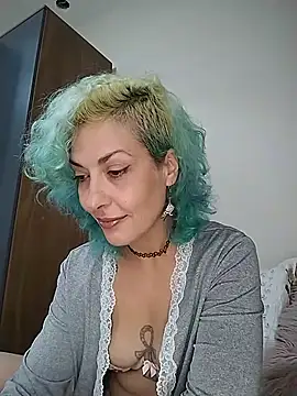 MariLouM online show from 05/14/26, 06:27