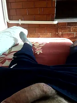 Snapshot of mihaixxx1 chatting on 02/02/26, 01:32 mihaixxx1 online show from 02/02/26, 01:32