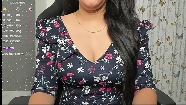Snapshot of Sweet_Riya chatting on 10/07/25, 04:02 Sweet Riya online show from 10/07/25, 04:02