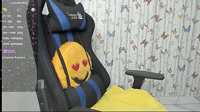 Snapshot of Sweet_Riya chatting on 02/22/26, 03:42 Sweet Riya online show from 02/22/26, 03:42