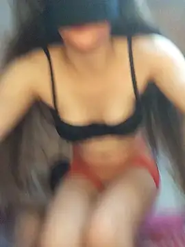 Snapshot of KHALIJIA-ARABIA-couple chatting on 01/12/25, 05:44 KHALIJIA-ARABIA-couple online show from 01/12/25, 05:44