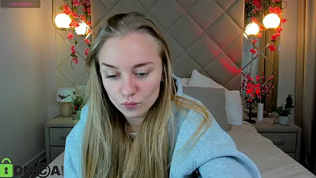 Barbie Lis online show from 11/29/25, 01:06