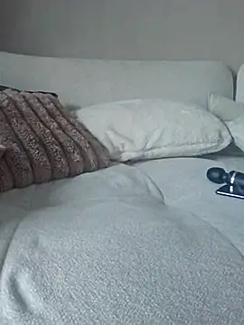 Fleursdes   iles-----29-- online show from 04/12/26, 02:09