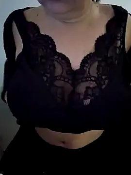 Snapshot of Fleursdes___iles-----29-- chatting on 12/21/24, 08:54 Fleursdes iles-----29-- online show from 12/21/24, 08:54