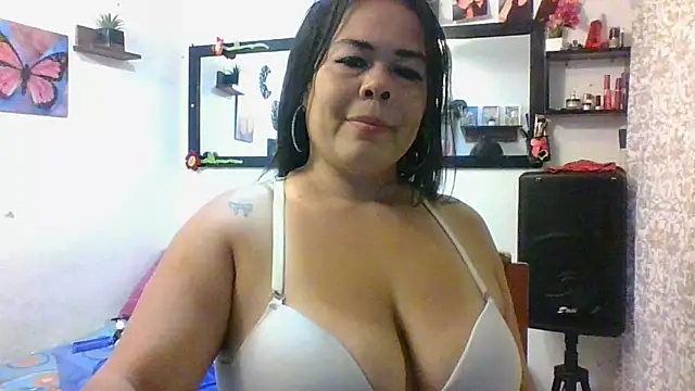 ChiaraFioree online show from 09/09/25, 09:57