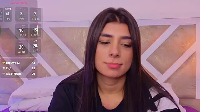 Snapshot of ZiaCalifa chatting on 06/18/26, 02:11 ZiaCalifa online show from 06/18/26, 02:11