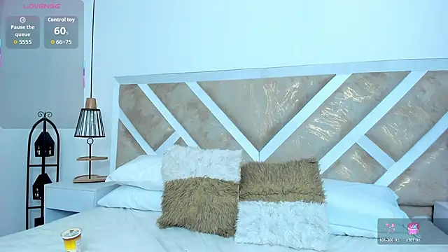 Snapshot of ZiaCalifa chatting on 02/09/26, 11:52 ZiaCalifa online show from 02/09/26, 11:52