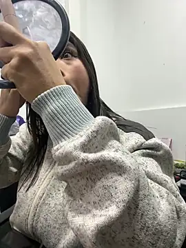 Snapshot of ZiaCalifa chatting on 02/05/26, 11:39 ZiaCalifa online show from 02/05/26, 11:39