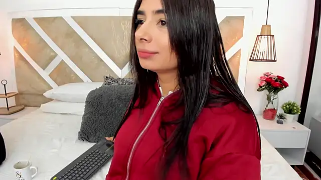 Snapshot of ZiaCalifa chatting on 06/27/26, 11:49 ZiaCalifa online show from 06/27/26, 11:49