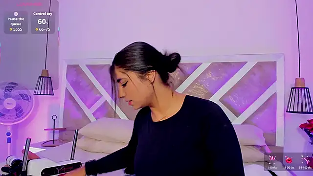 ZiaCalifa online show from 04/05/26, 11:39