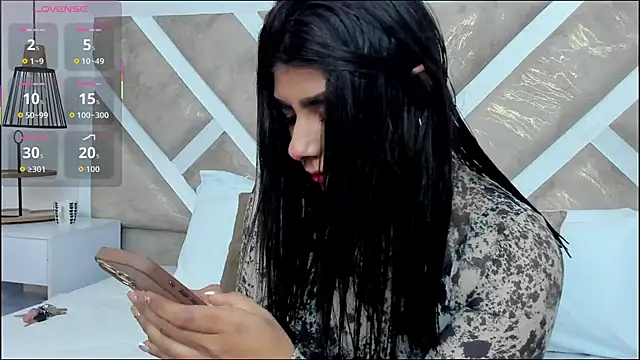 Snapshot of ZiaCalifa chatting on 01/07/26, 11:59 ZiaCalifa online show from 01/07/26, 11:59