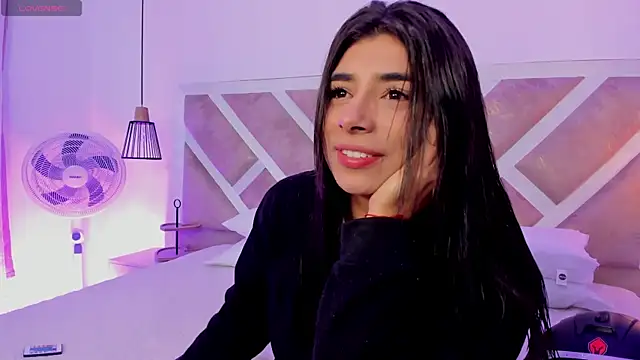ZiaCalifa online show from 04/18/26, 11:23