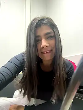 Snapshot of ZiaCalifa chatting on 01/06/26, 11:47 ZiaCalifa online show from 01/06/26, 11:47