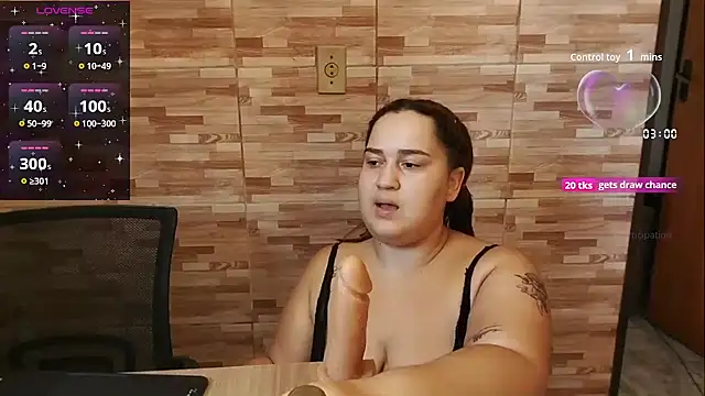 Snapshot of MinaBoss chatting on 11/29/25, 03:01 MinaBoss online show from 11/29/25, 03:01