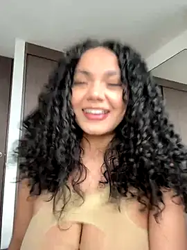 Mariecurl online show from 10/31/25, 09:00