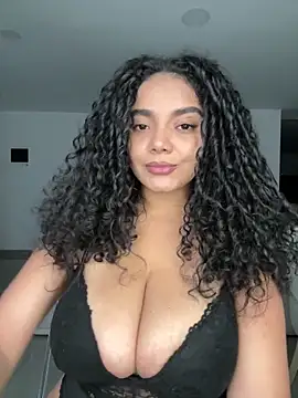 Mariecurl online show from 05/23/26, 10:53