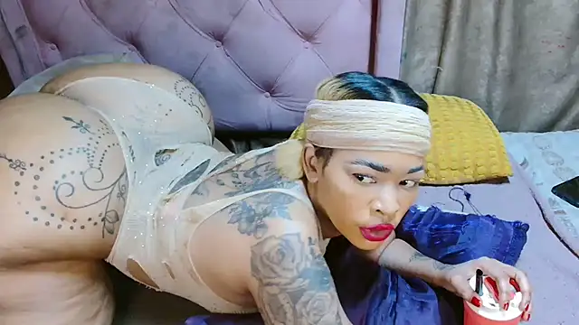 AFRICANGODDESSXXX online show from 11/23/25, 09:36