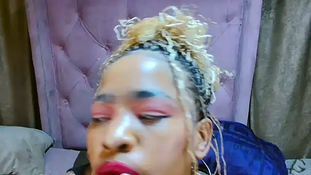 AFRICANGODDESSXXX online show from 10/22/25, 11:47