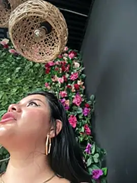 Insane Issa online show from 01/15/26, 03:26