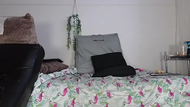 VANESSADDD online show from 12/03/25, 06:51