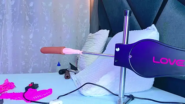 NathaxaLeans online show from 10/11/25, 11:44