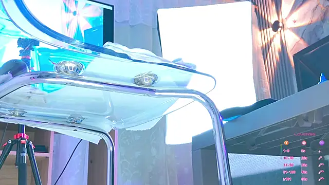 NathaxaLeans online show from 10/26/25, 11:43