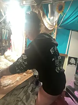 SummerBlueMoon online show from 03/04/26, 03:36