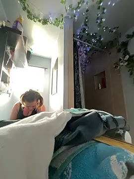 SummerBlueMoon online show from 02/01/26, 11:25