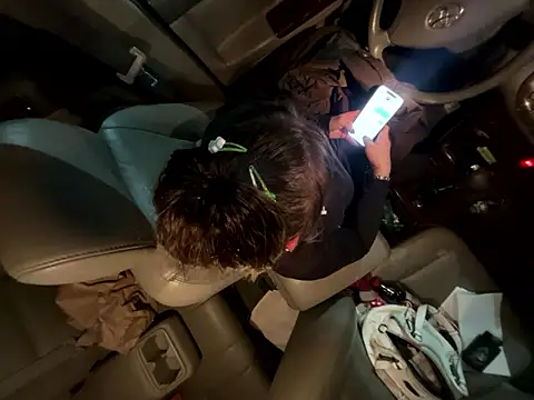 SummerBlueMoon online show from 03/05/26, 11:07