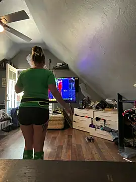 SummerBlueMoon online show from 03/17/26, 06:00