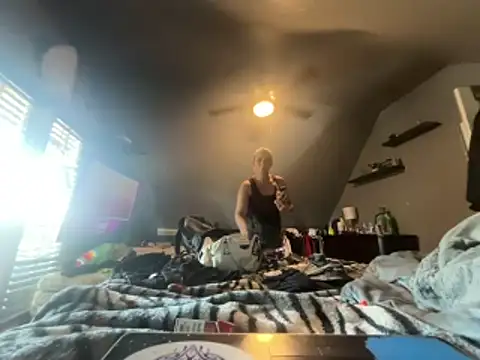 SummerBlueMoon online show from 03/23/26, 09:36