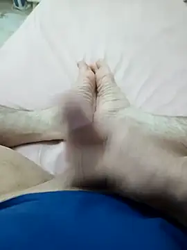 Hardapple01 online show from 02/04/25, 02:28