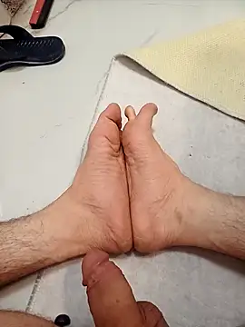 Hardapple01 online show from 03/26/26, 08:51