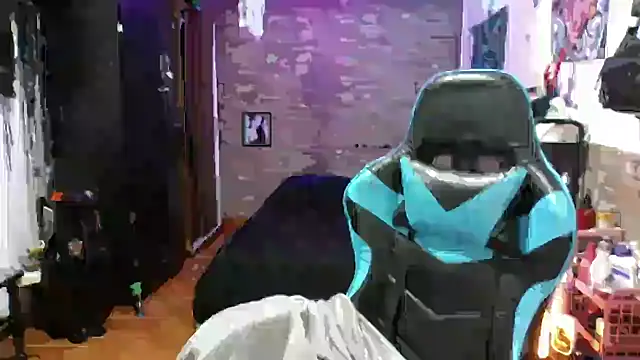 AngelaQueen  online show from 11/29/25, 07:25